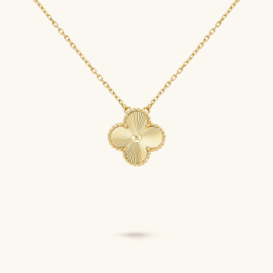 Clover Necklace Gold