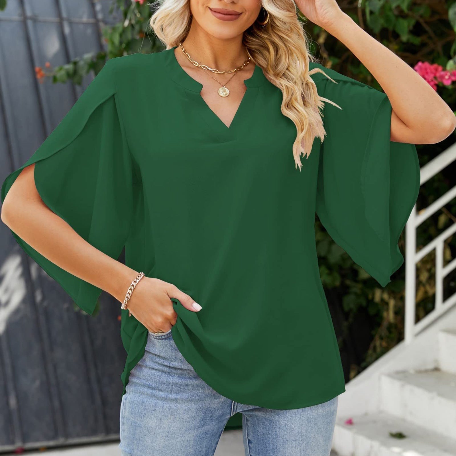 Leni - Elegant V-Neck Top